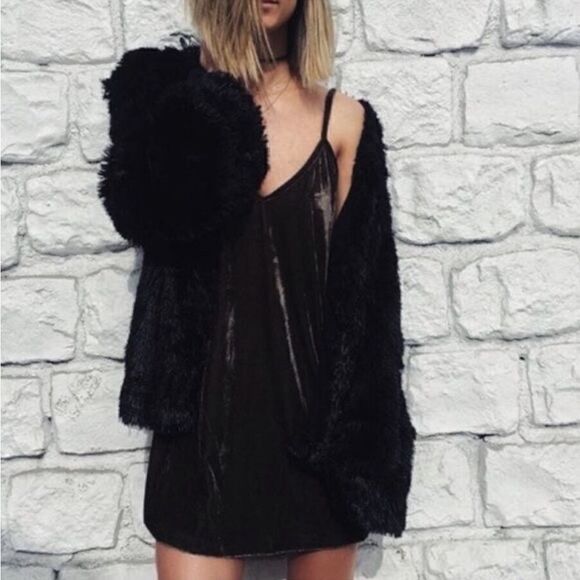 SEEK The Label LF Crushed Velvet Mini Dress Black Size XS - Picture 1 of 6